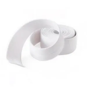 عکس چسب نواری PVC سفید مدل 3 متری